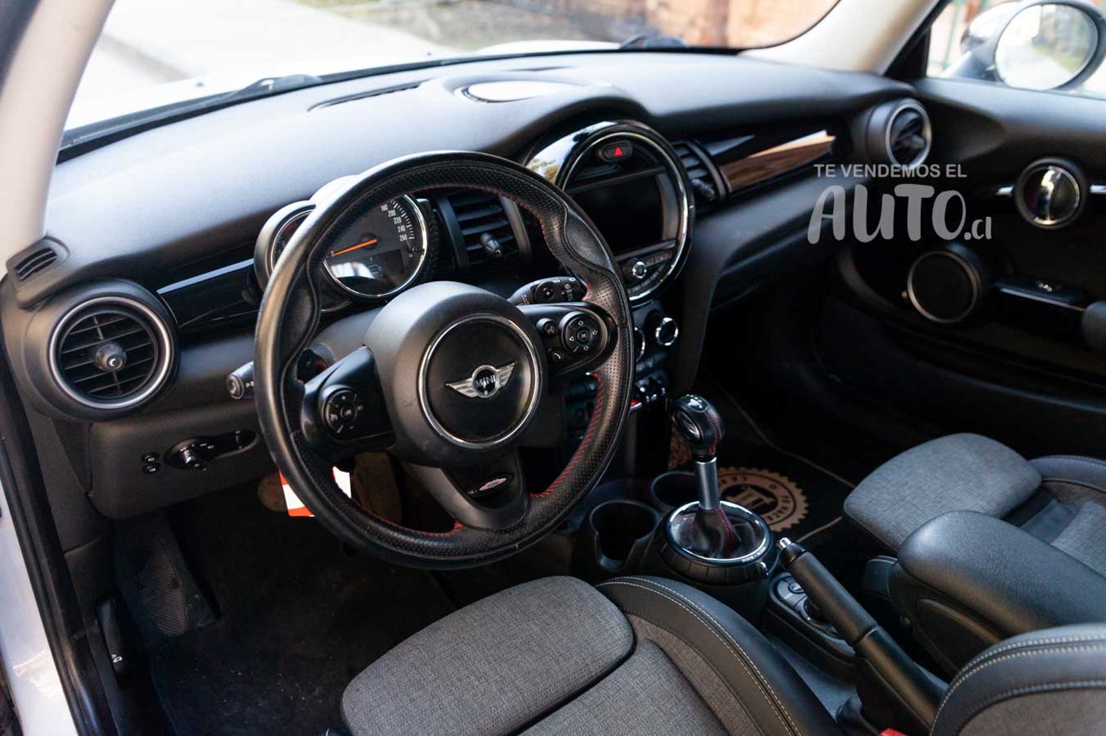 Mini Cooper S 2015 - Imagen 7 de 19