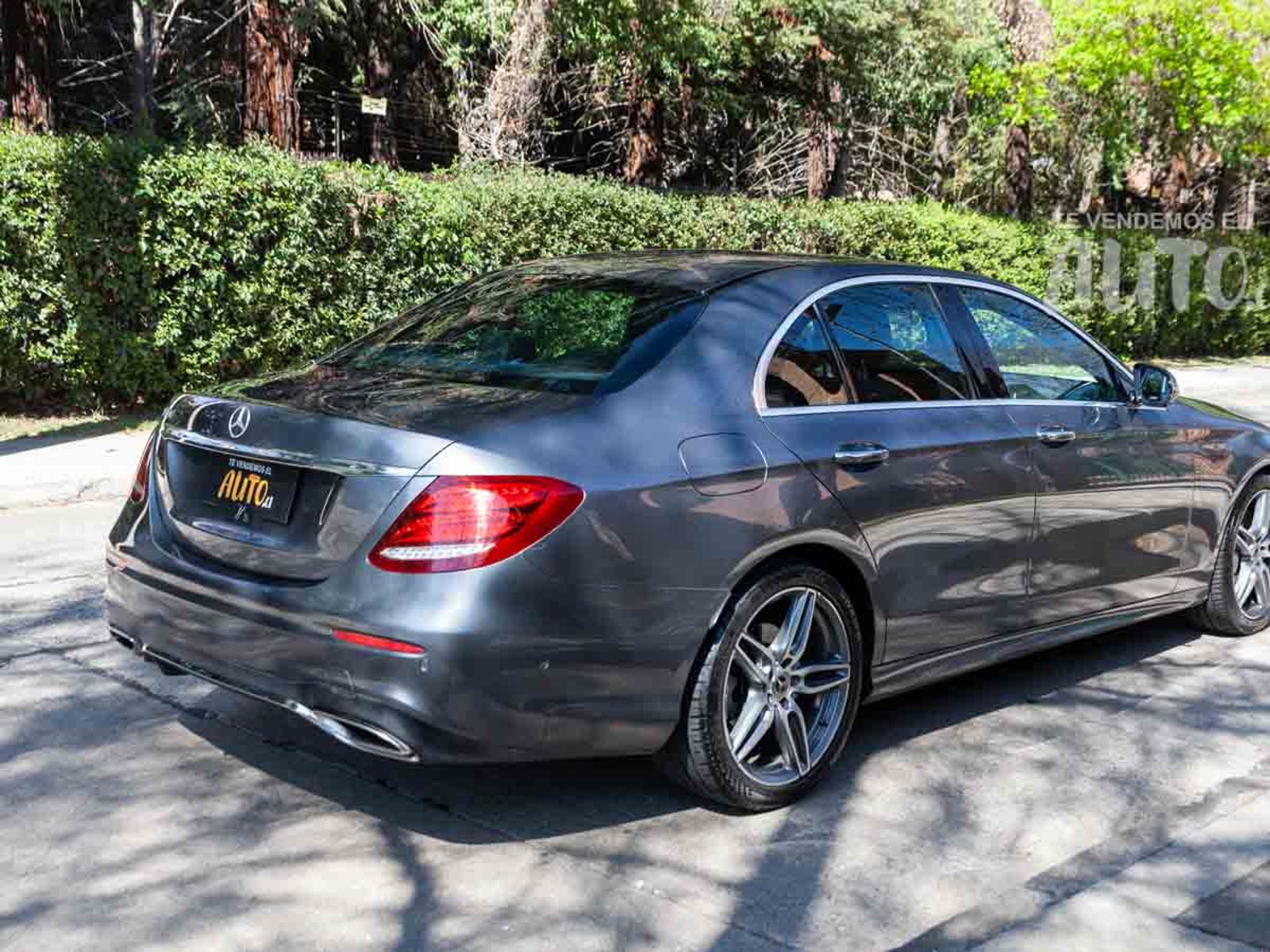 Mercedes-Benz E300 2018 - Foto 5 de 19