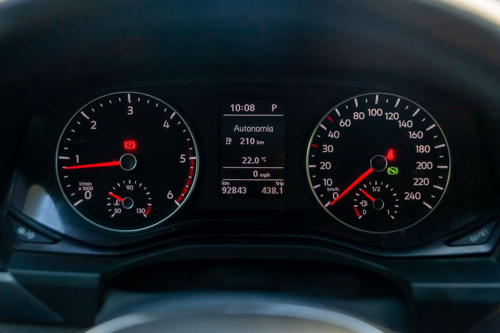 VOLKSWAGEN Amarok TDI 2022 - Imagen 8 de 17