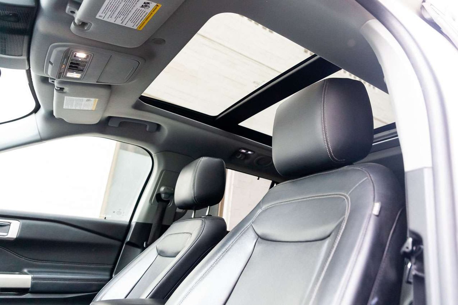 FORD Explorer 2022 - Imagen 8 de 20