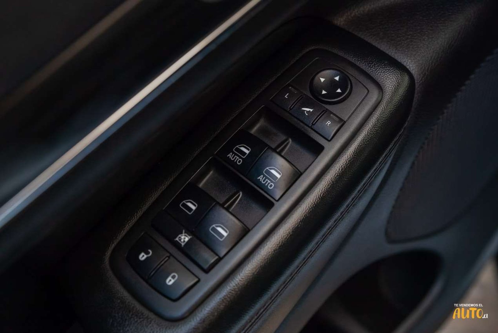 JEEP Grand Cherokee 2019 - Imagen 17 de 20