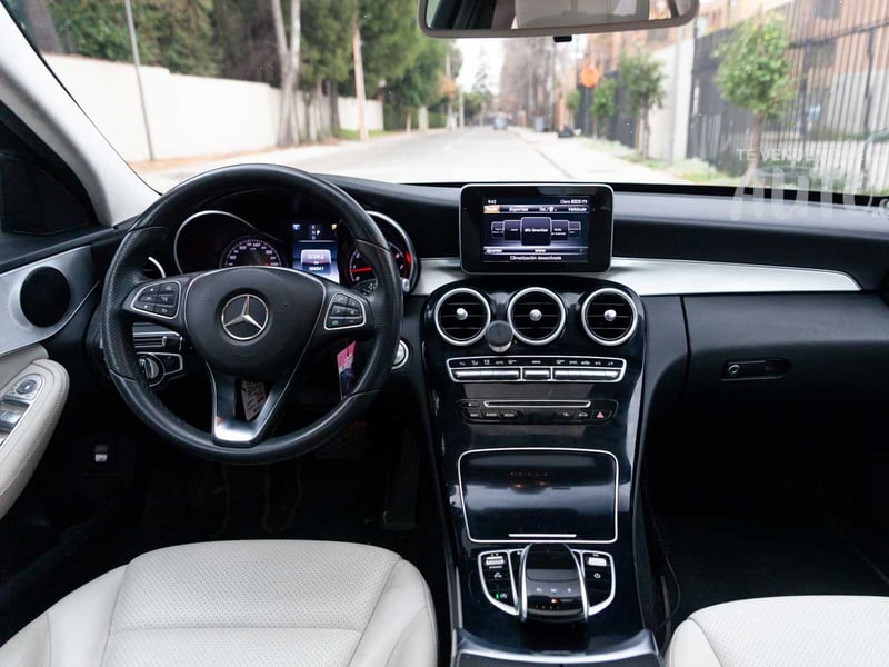 Mercedes-Benz C200 2017 - Imagen 18 de 20