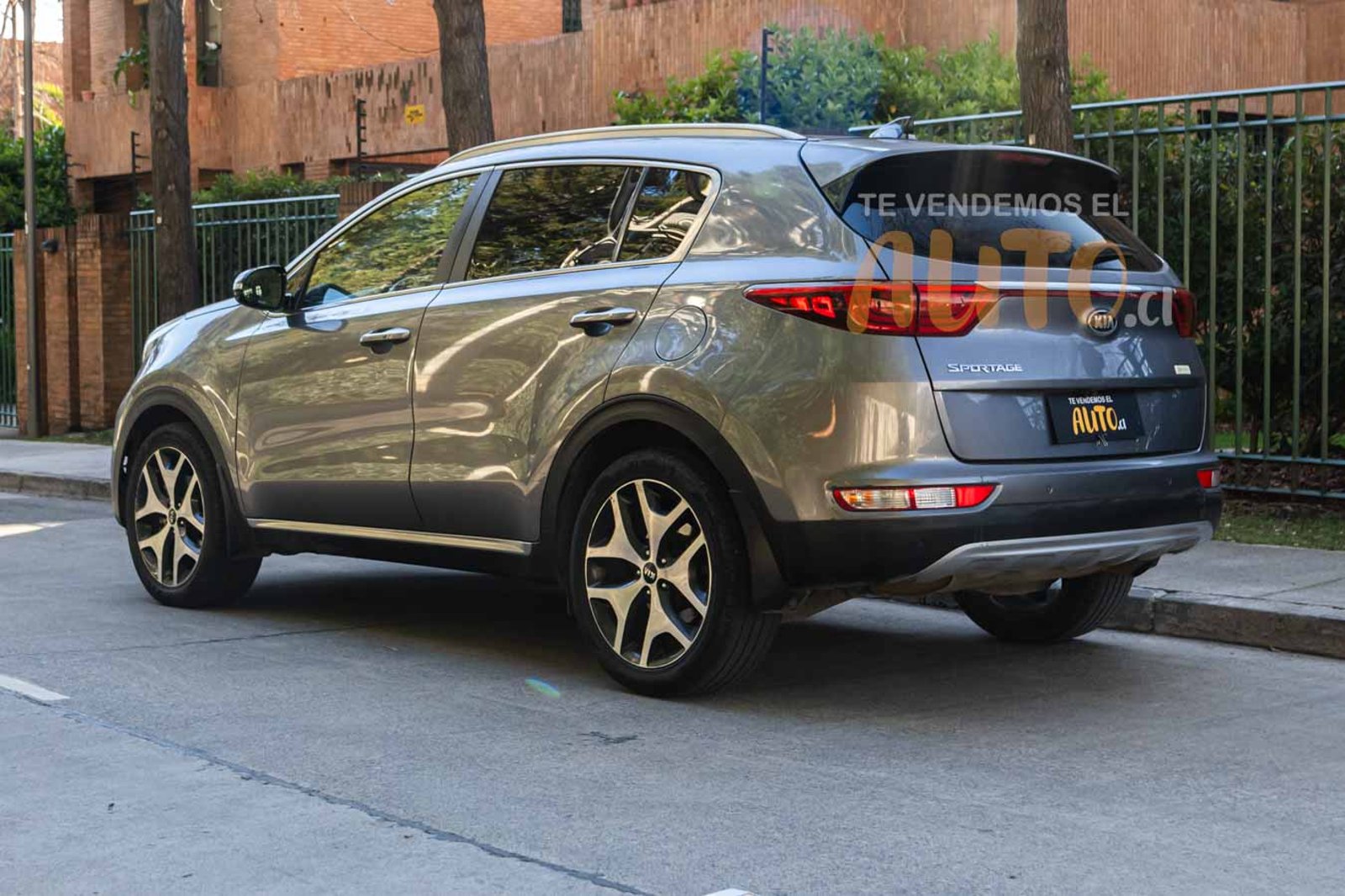 Kia SPORTAGE 2016 - Imagen 5 de 20