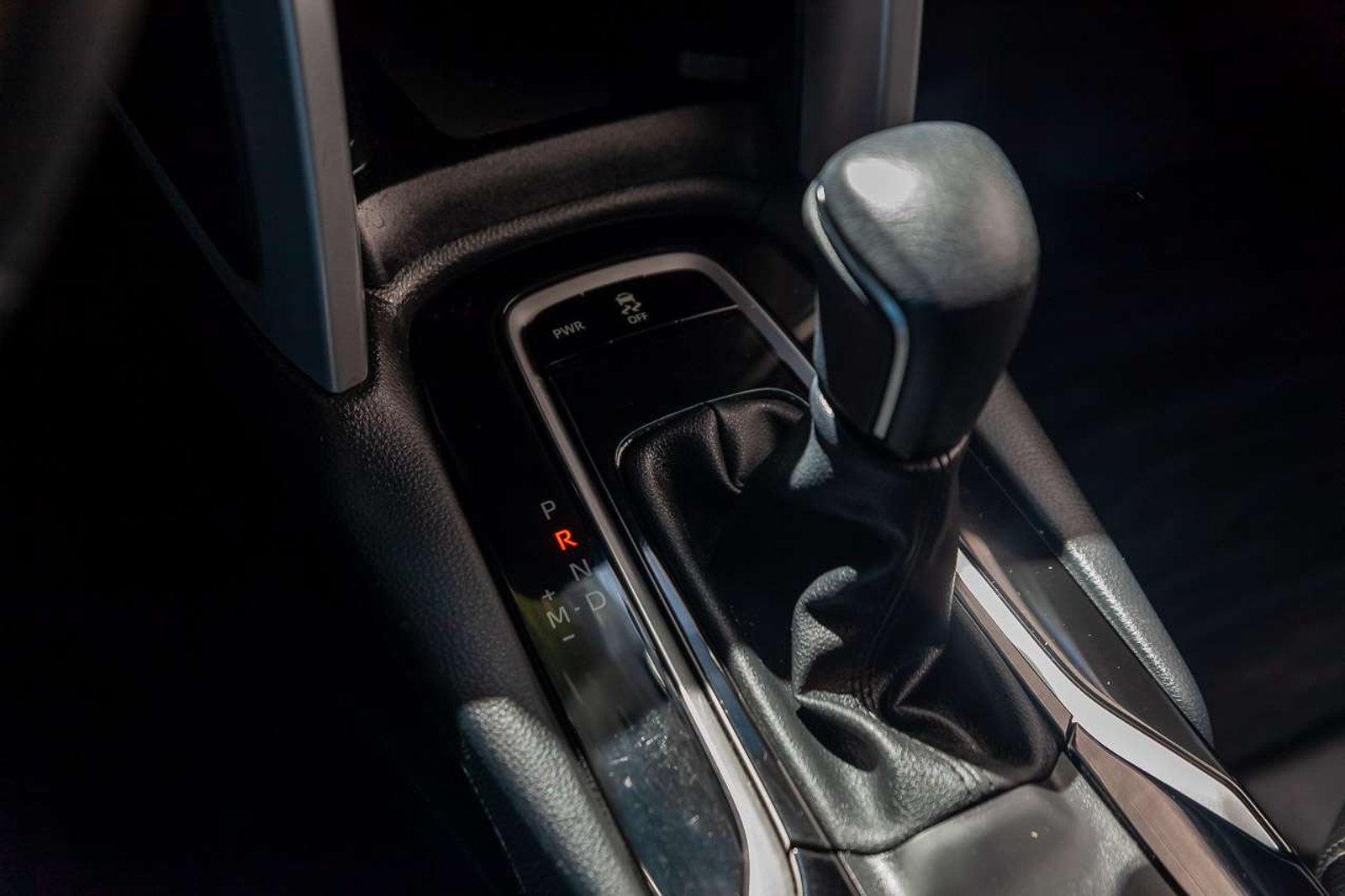 TOYOTA Corolla Cross 2022 - Imagen 13 de 17