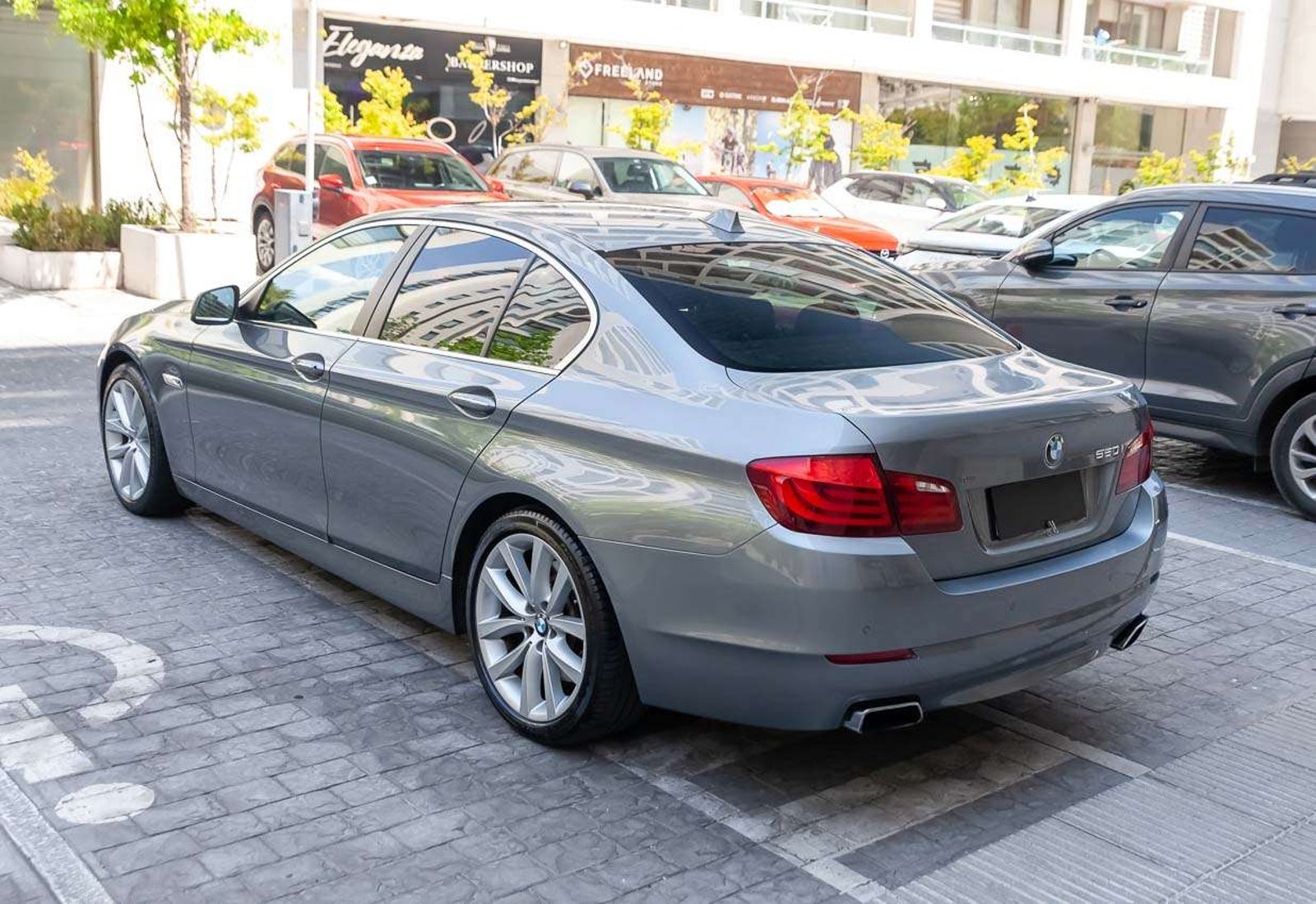 BMW 550i 2011 - Imagen 3 de 18