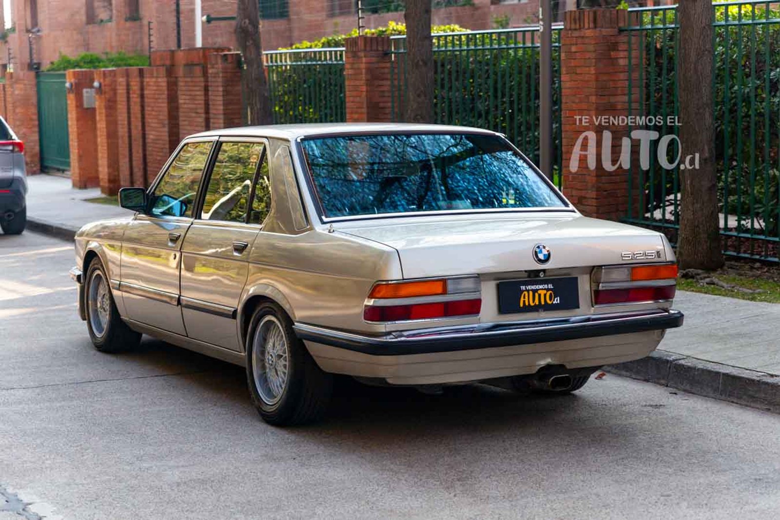 BMW 525 1985 - Imagen 3 de 14