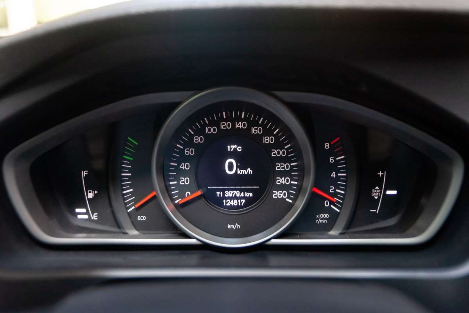 VOLVO V40 2013 - Imagen 8 de 17