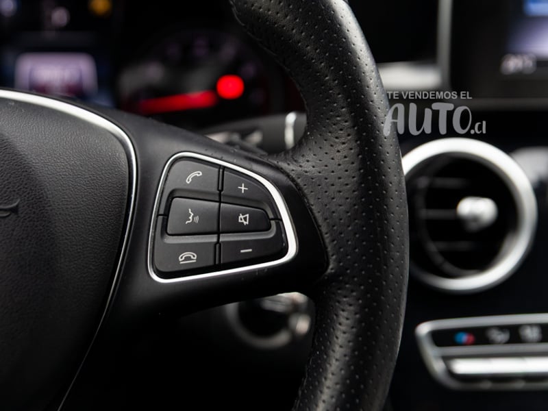 Mercedes-Benz C180 2018 - Imagen 12 de 20