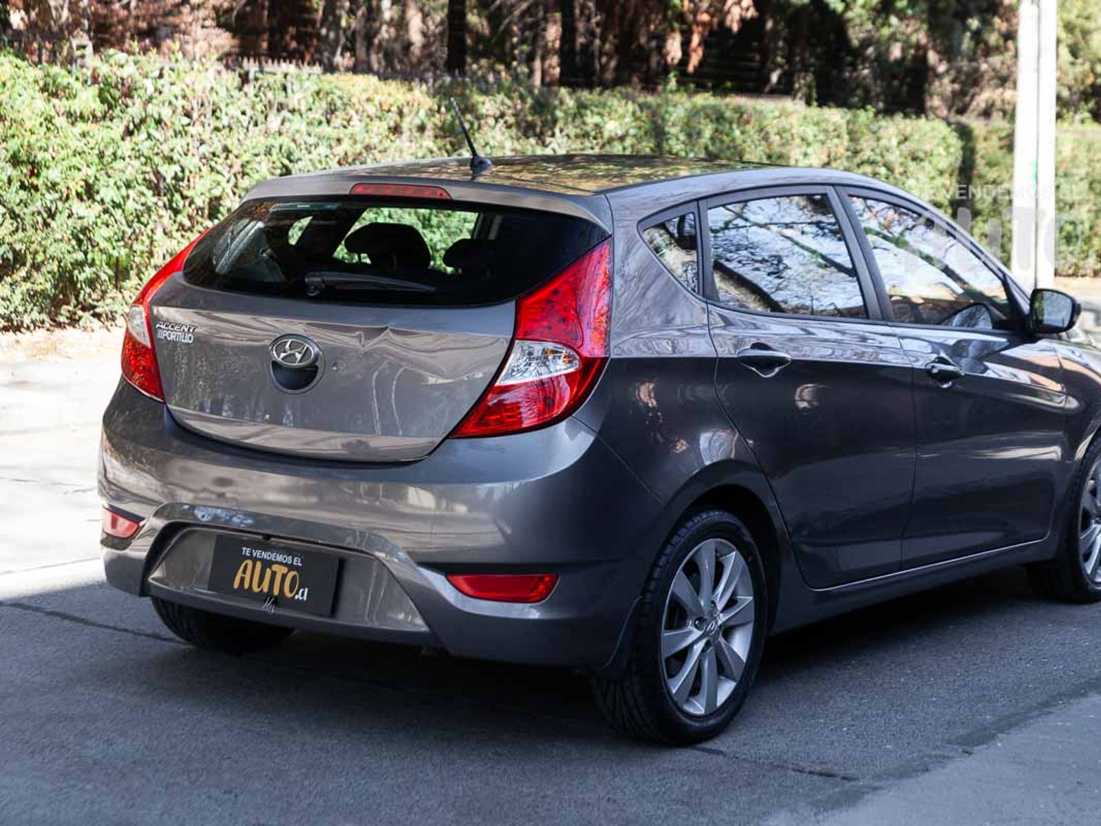 Hyundai Accent 2018 - Foto 5 de 18