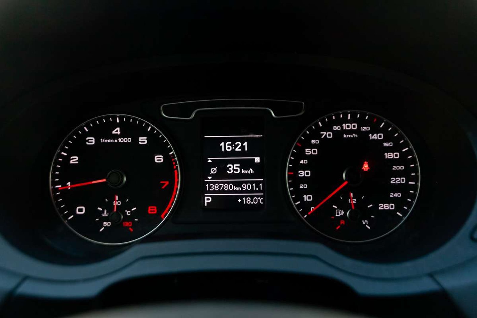AUDI Q3 2014 - Imagen 8 de 19