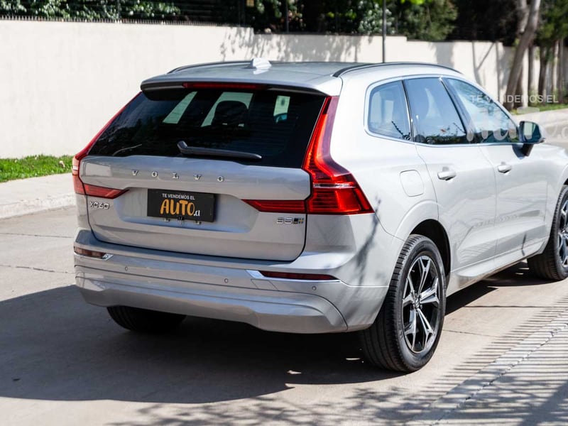 Volvo XC60 2022 - Imagen 5 de 19