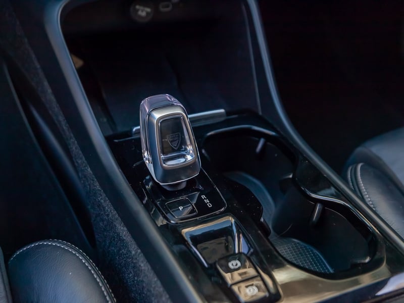 Volvo XC40 2023 - Imagen 15 de 19