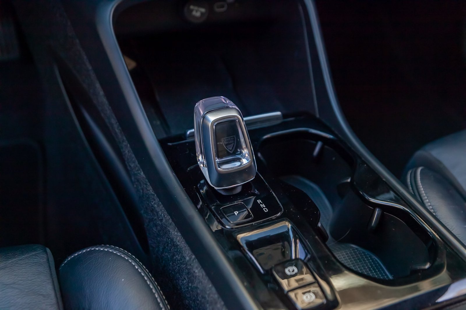 Volvo XC40 2023 - Imagen 15 de 19