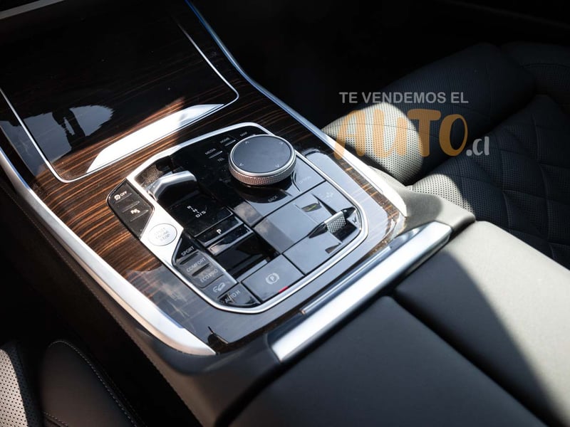 BMW X7 2024 - Imagen 12 de 19