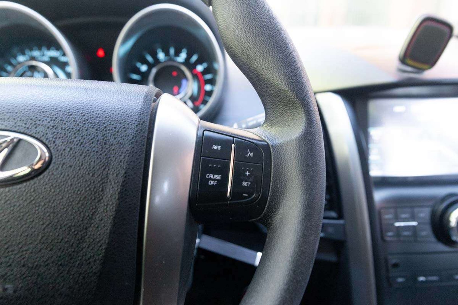 MAHINDRA XUV500 2023 - Imagen 10 de 17
