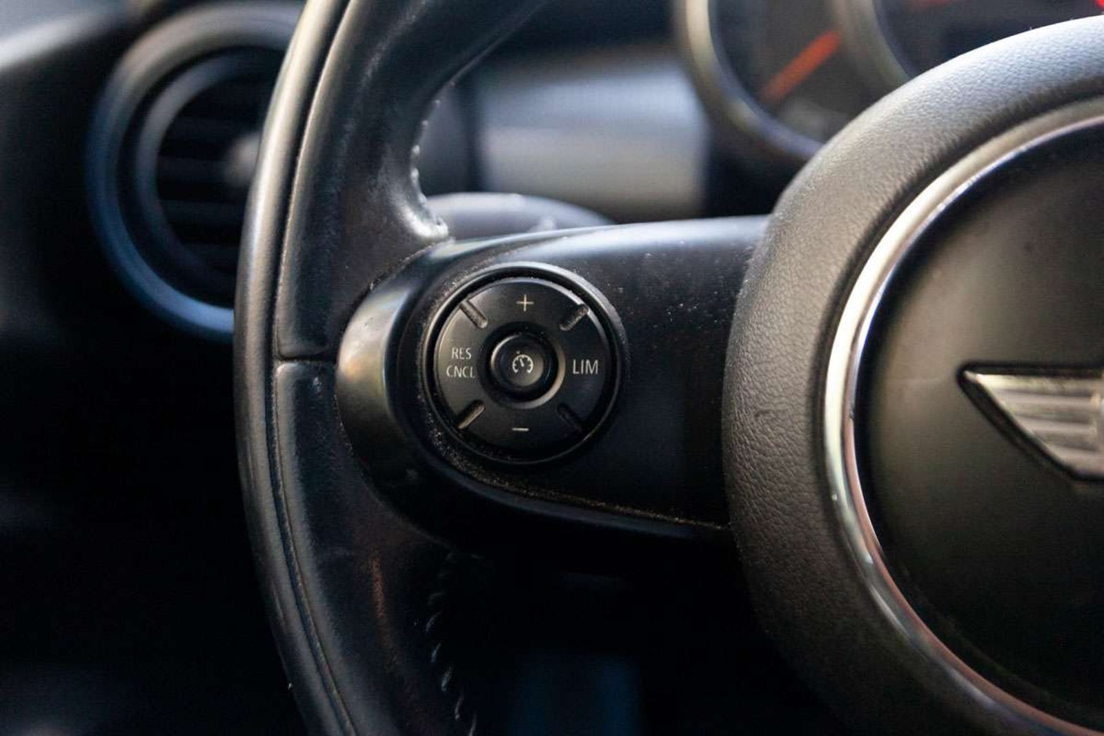 MINI Cooper 2019 - Imagen 9 de 18