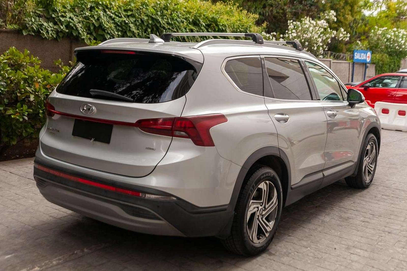 HYUNDAI Santa Fe 4X4 2022 - Imagen 5 de 19