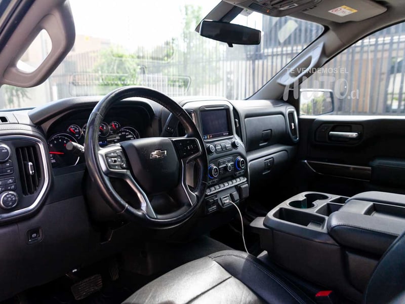 Chevrolet Silverado 2021 - Imagen 7 de 20