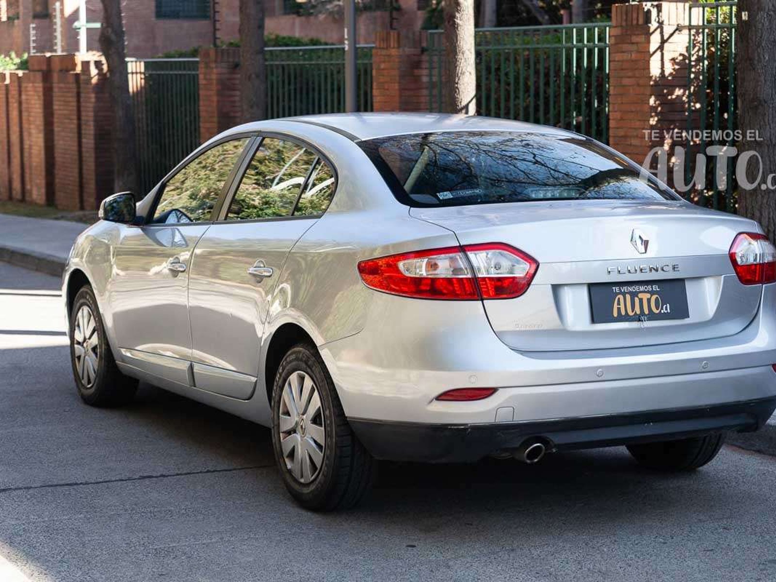 Renault Fluence 2014 - Foto 3 de 16