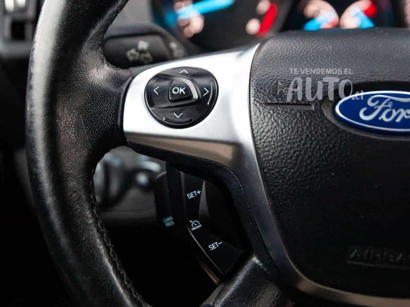 Ford Escape 2015 - Imagen 9 de 17