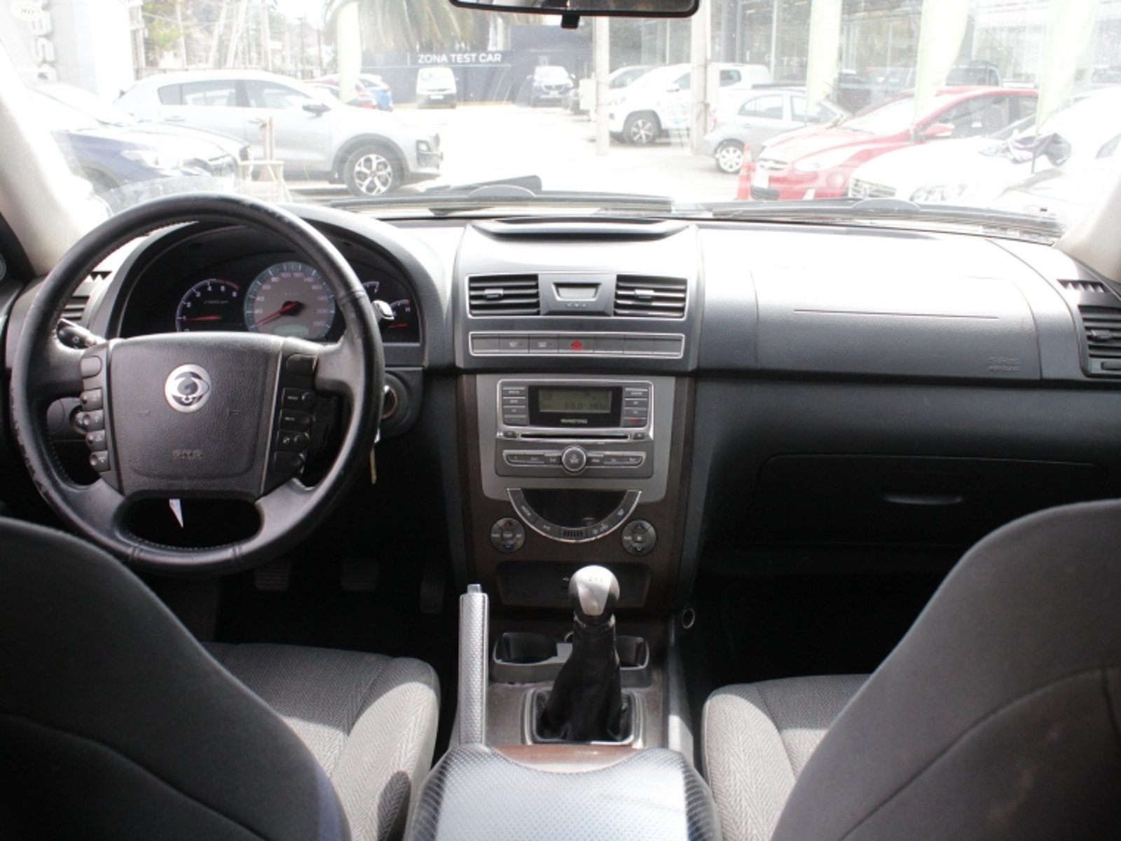 SSANGYONG Rexton 2.0 2015 - Imagen 10 de 16
