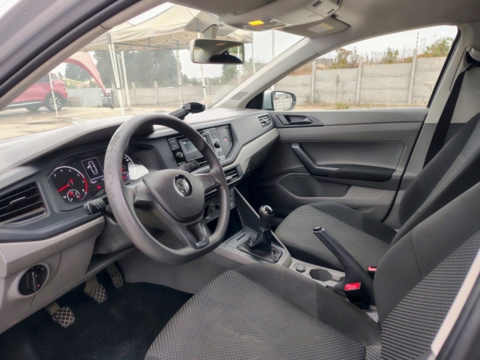 VOLKSWAGEN Virtus 1.6 2019 - Imagen 12 de 20