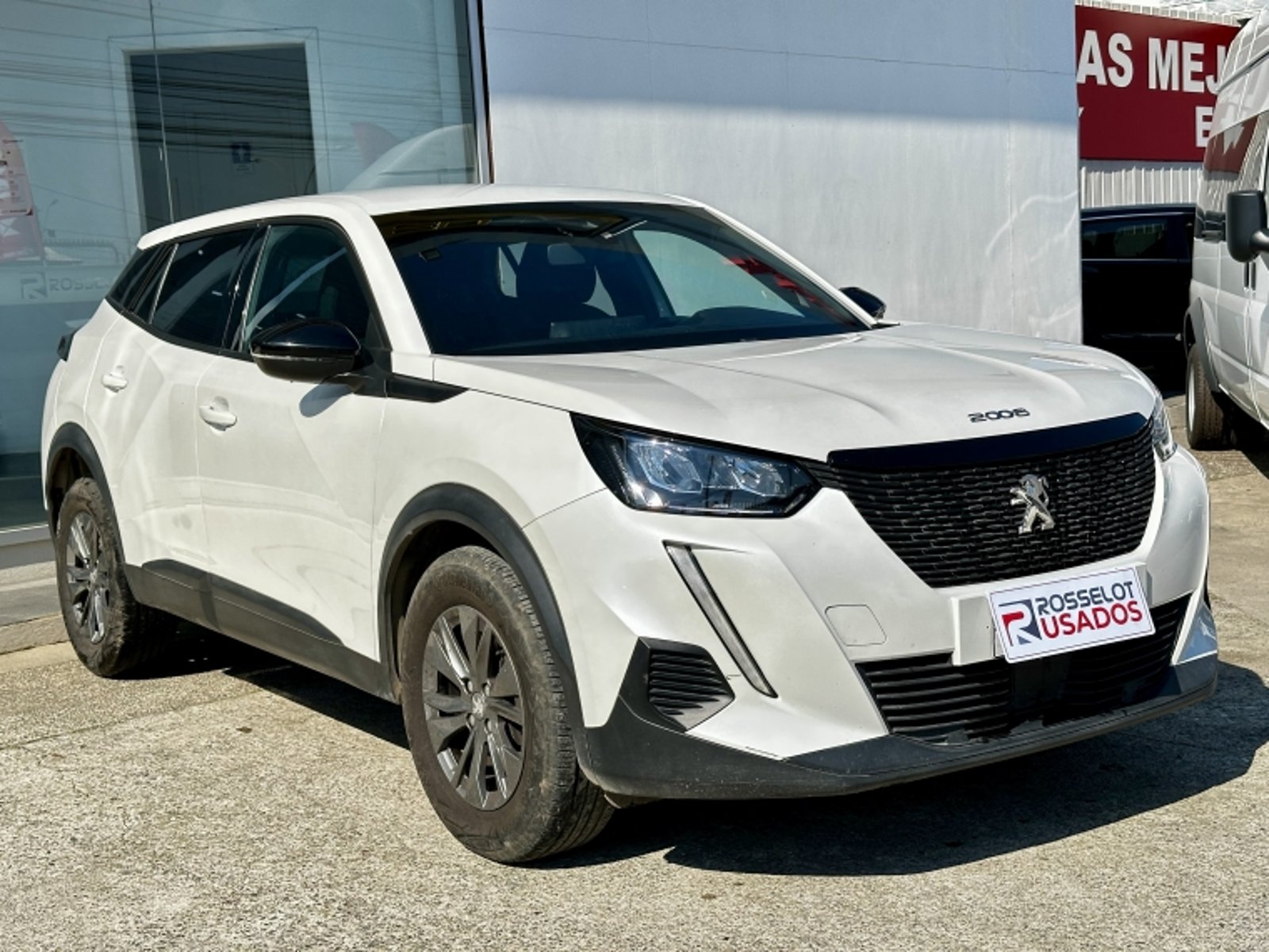 Peugeot 2008 Puretech 130 4x2 1.2 2023 - Foto 3 de 20