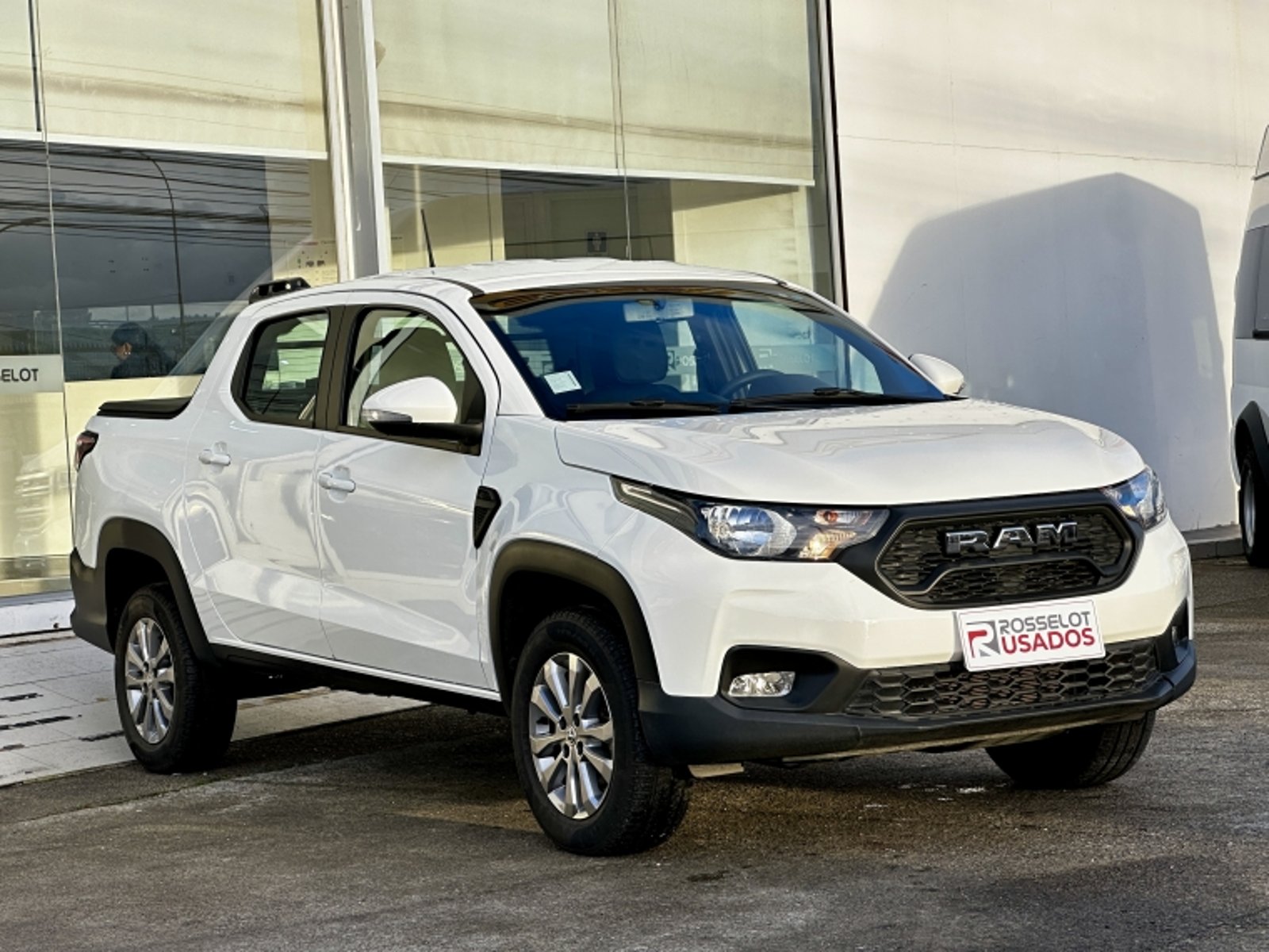 RAM 700 Bighorn 1.3 Aut 2024 - Imagen 3 de 20