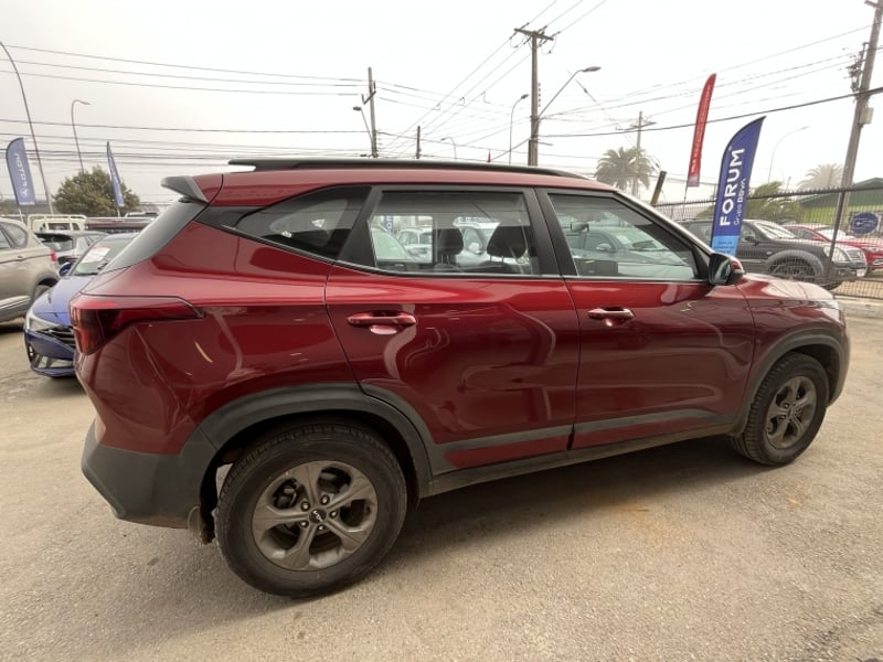 Kia Seltos Mpi 6mt 1.6 2023 - Imagen 6 de 20