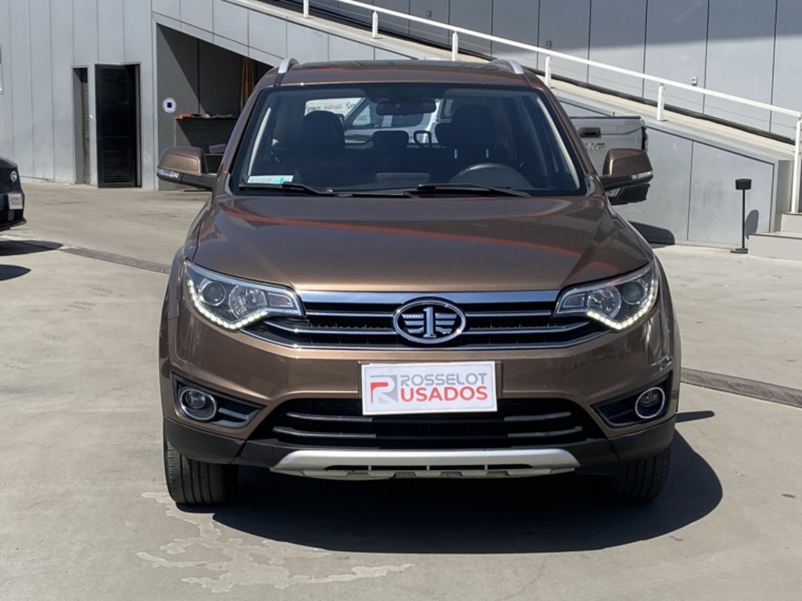 FAW R7 Luxury 1.6 Aut 2020 - Imagen 6 de 20