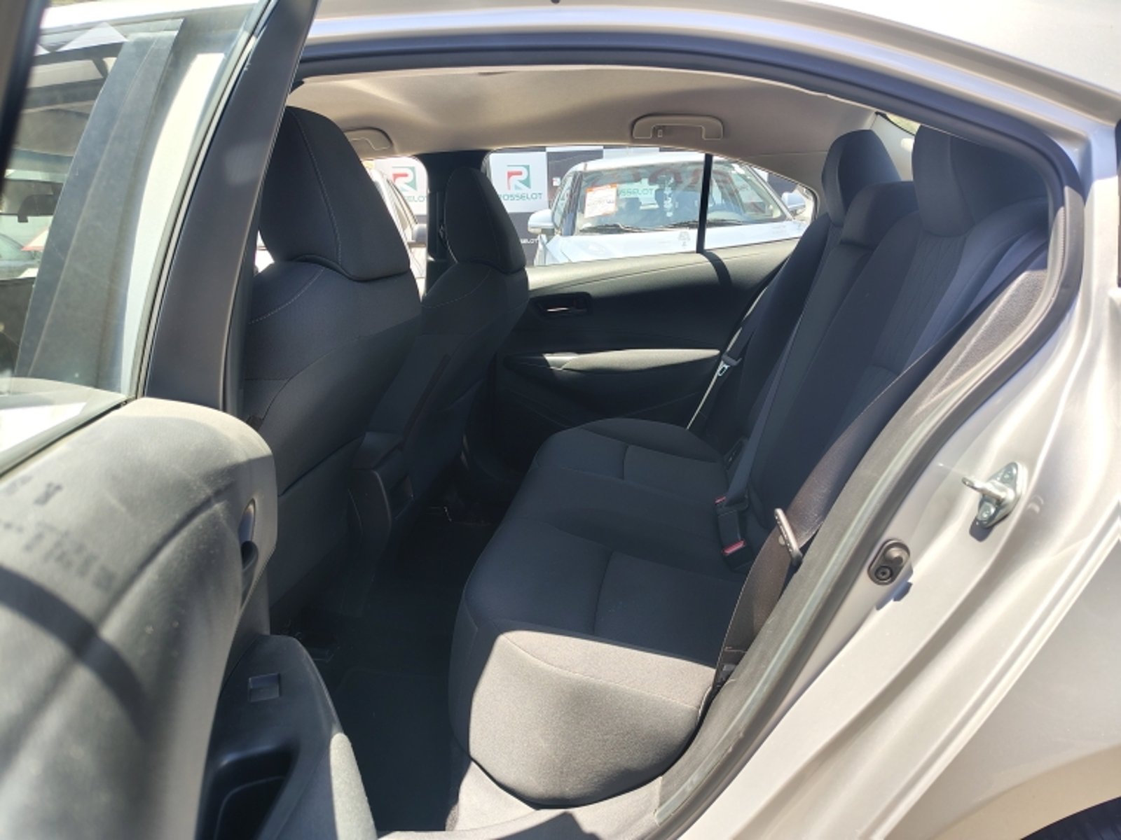 TOYOTA Corolla Gli 1.6 2022 - Imagen 8 de 20