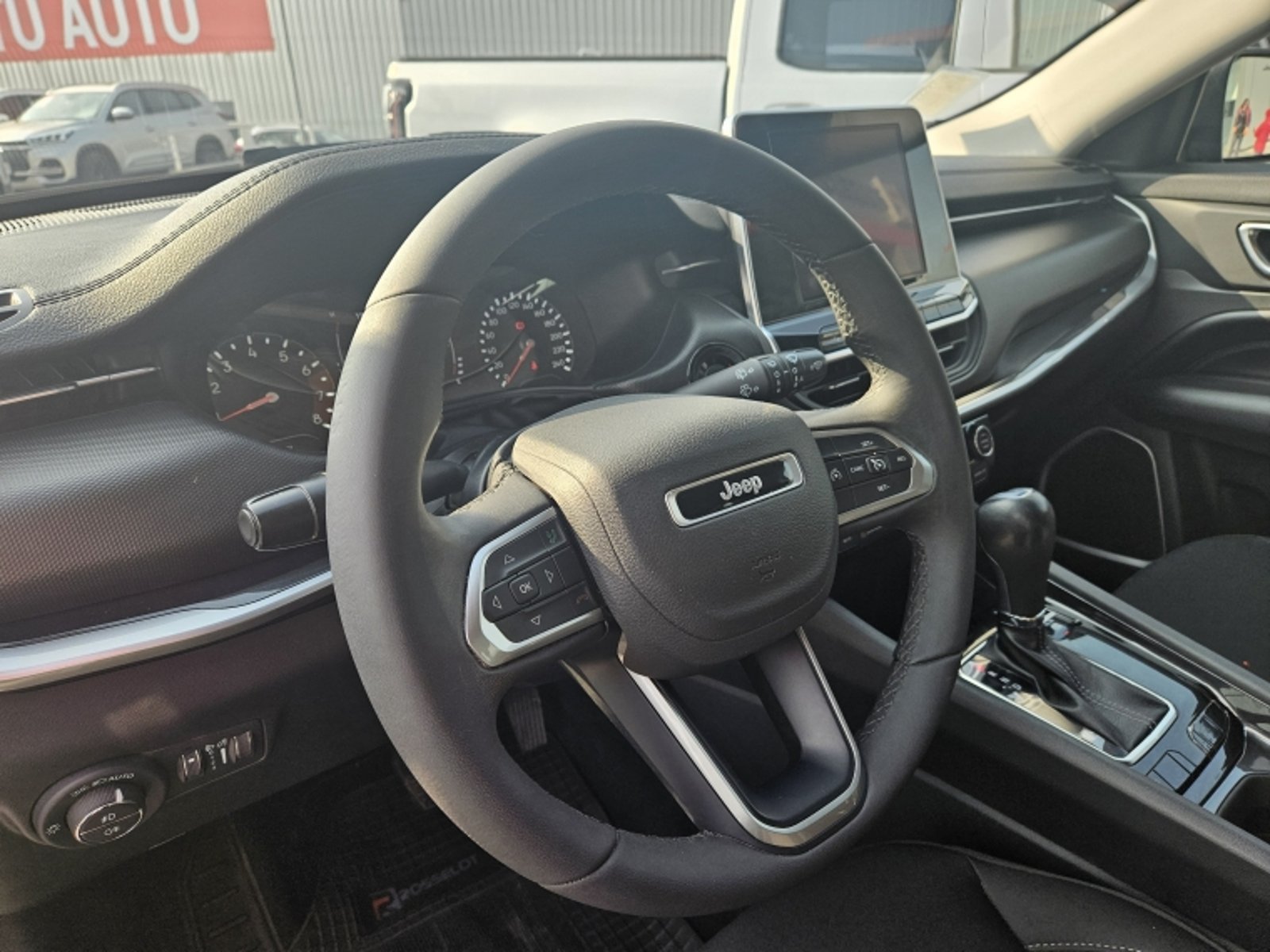 JEEP COMPASS New Compass Sport 4x2 At 1.3t Euro 6b 2024 - Imagen 11 de 20