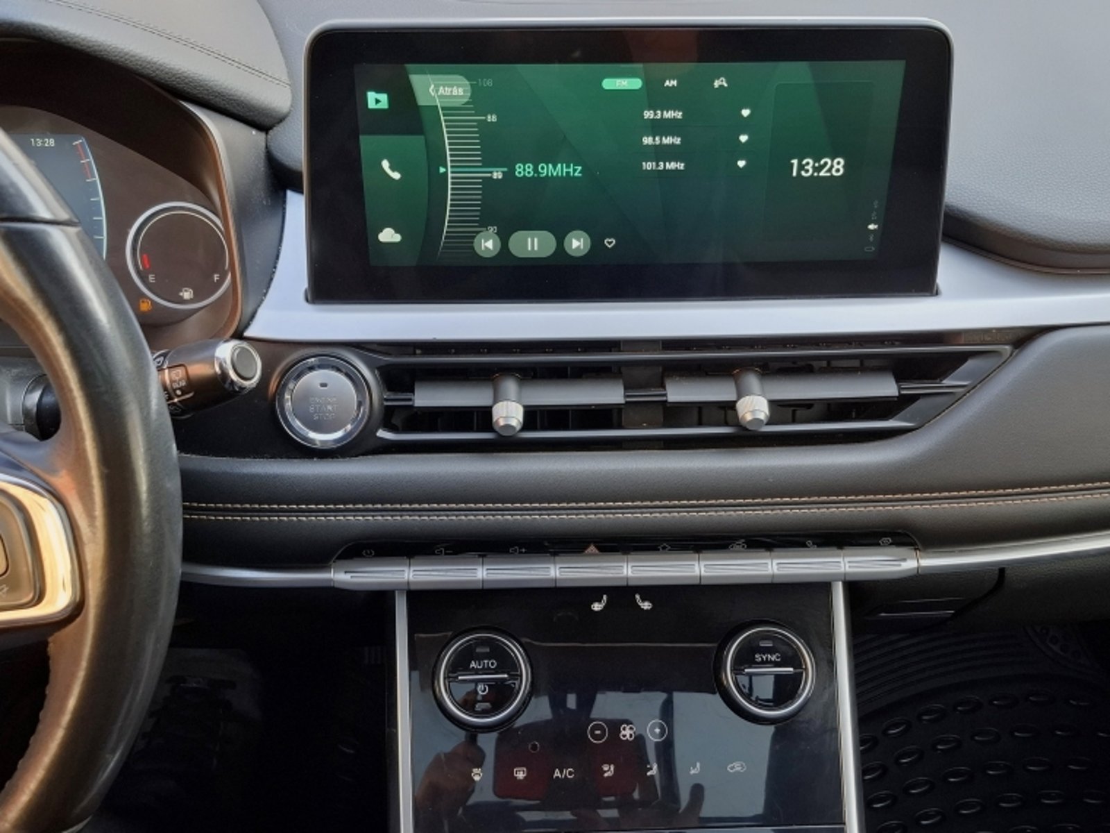 CHERY Tiggo 8 1.5 Aut. 2023 - Imagen 13 de 20