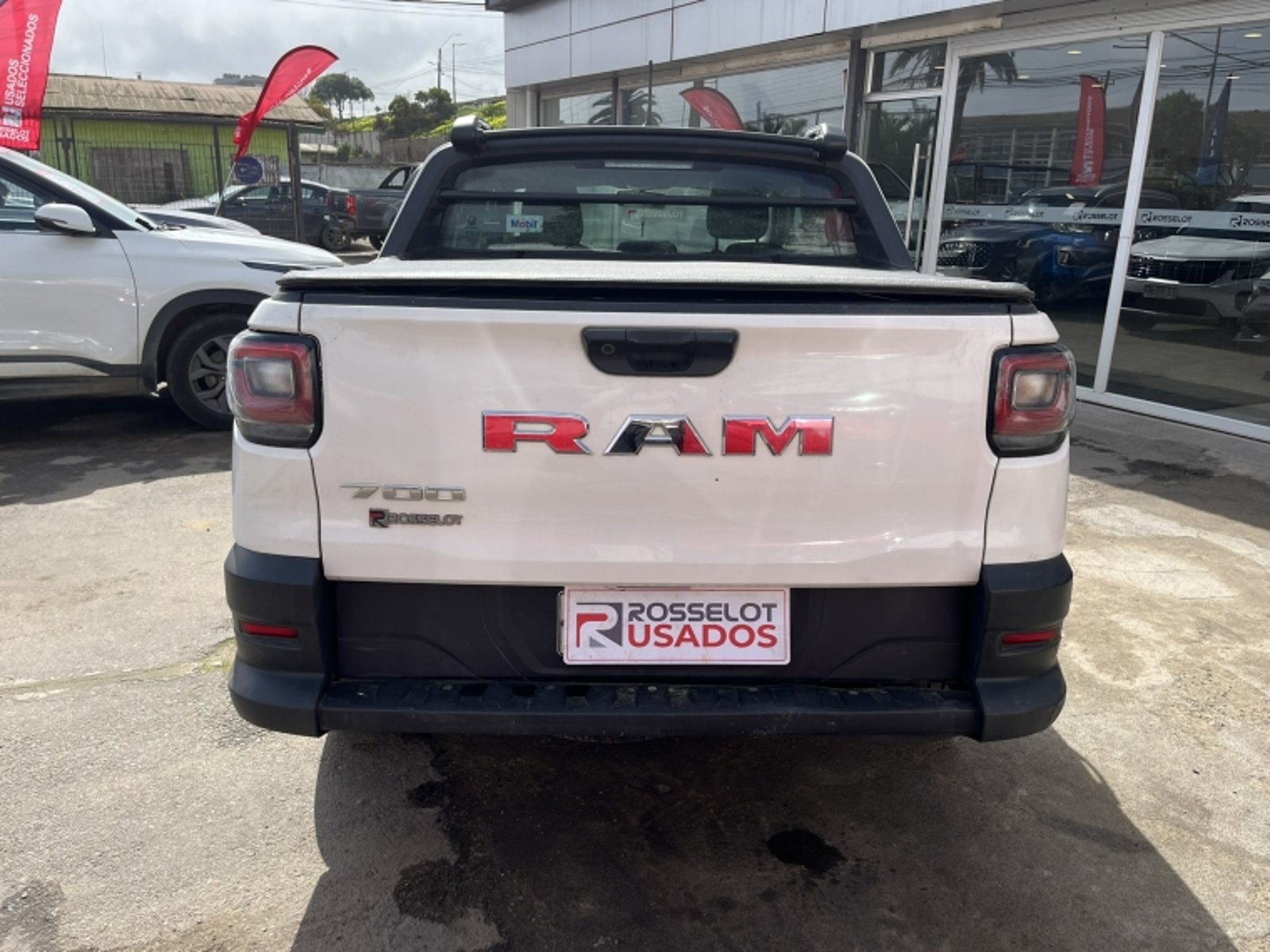 RAM 700 Slt Cd 4x2 1.4 2023 - Imagen 4 de 20