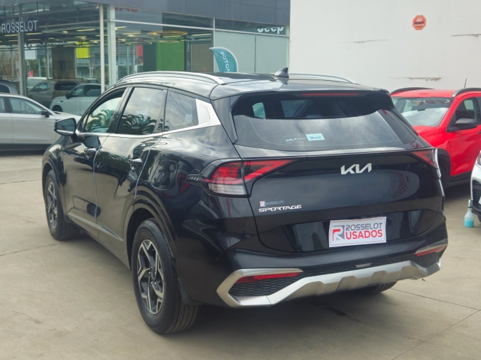 KIA Sportage Ex 2.0 Aut 2023 - Imagen 7 de 20