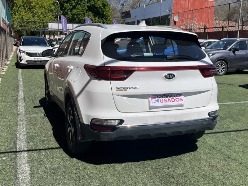 Kia Sportage Lx 2.0 2020 - Imagen 3 de 20