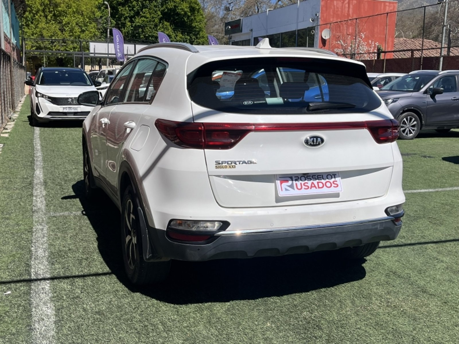 Kia Sportage Lx 2.0 2020 - Foto 3 de 20