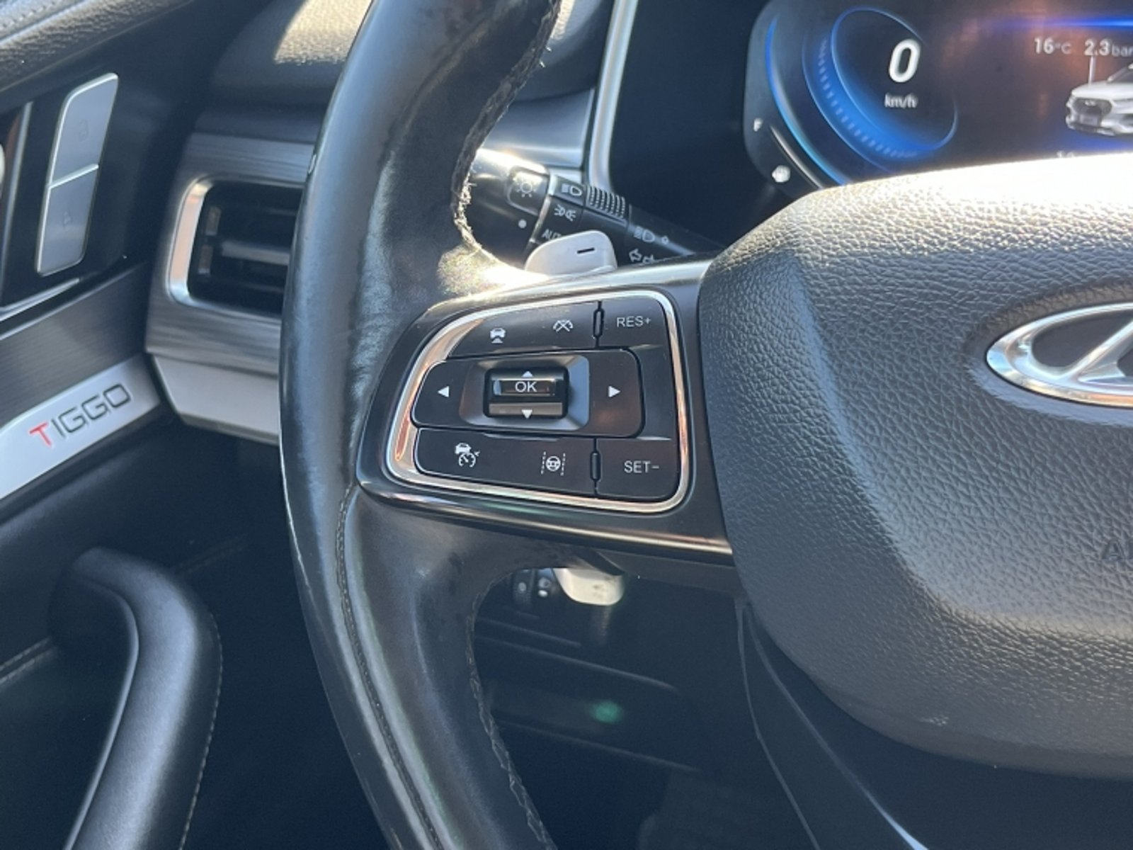 CHERY Tiggo 8 Pro 1.6tgdi Glx Dct. 2023 - Imagen 18 de 20