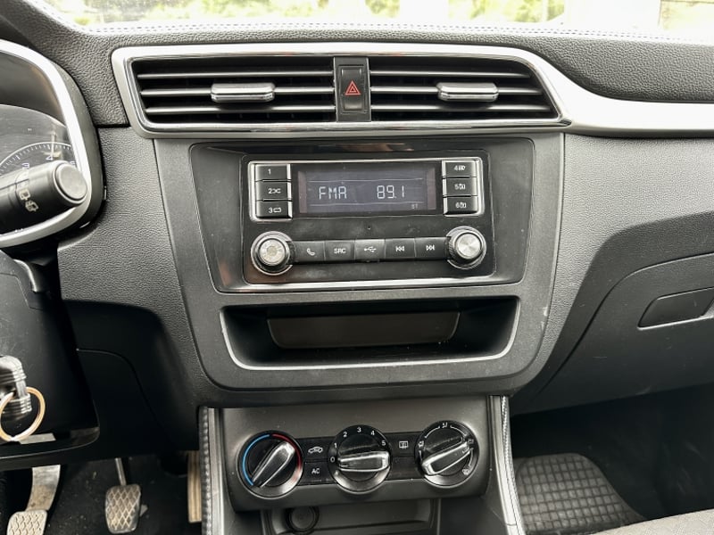 MG Zs 5p 1.5 2022 - Imagen 13 de 20