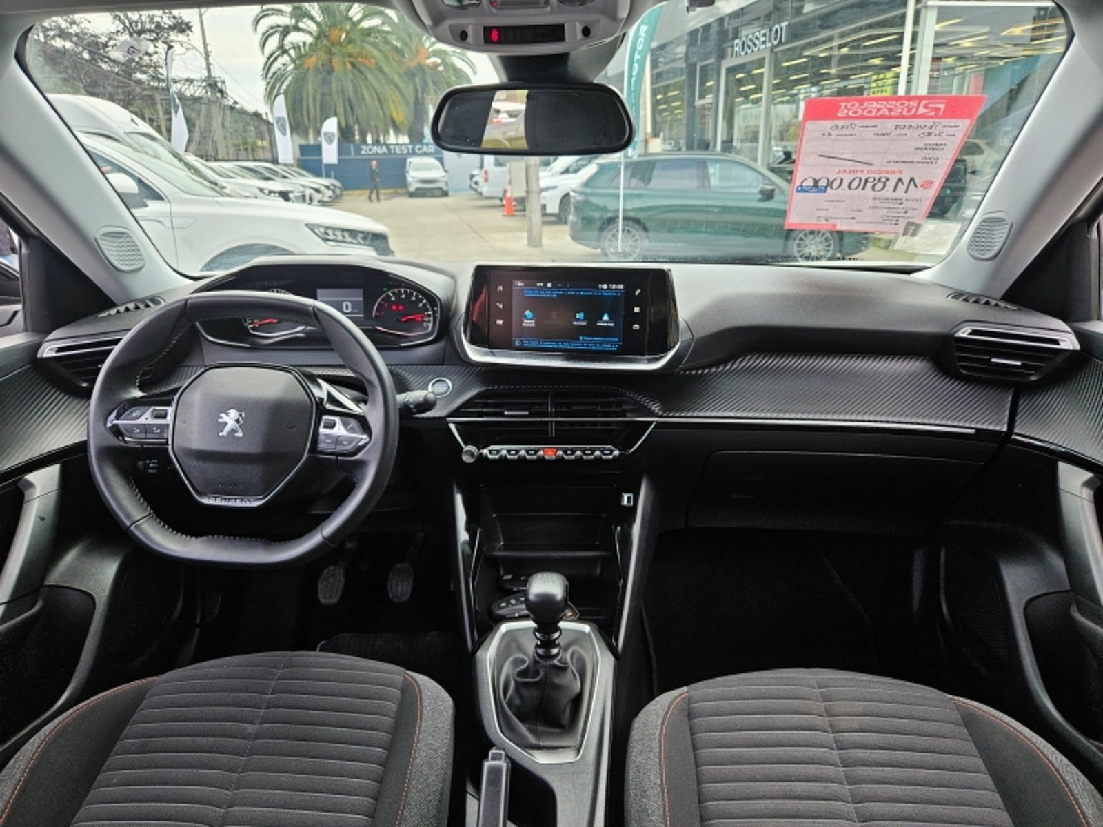 Peugeot 2008 Puretech 130 1.2 2023 - Imagen 10 de 20