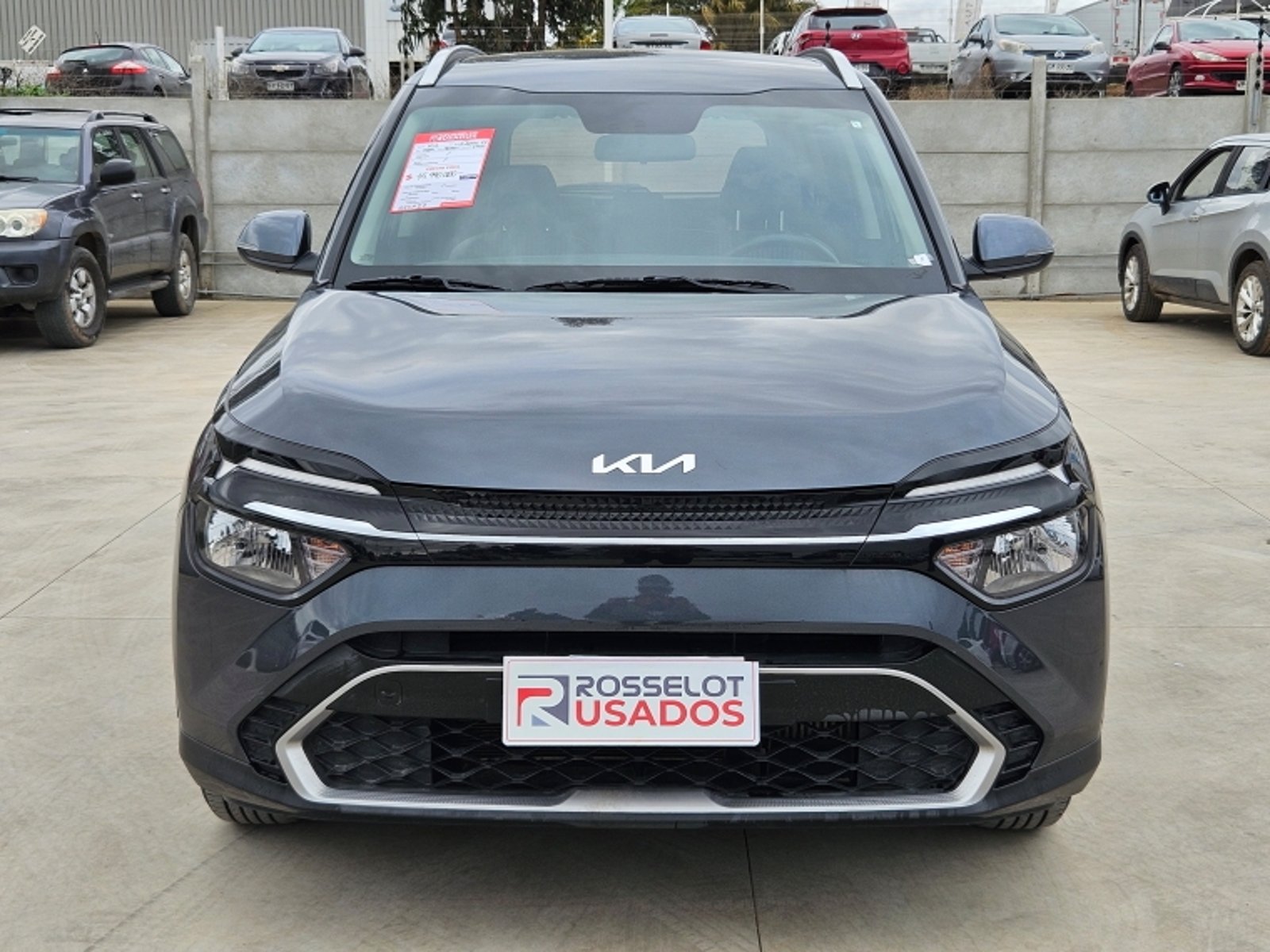 Kia Carens Ex 1.4 Aut 2024 - Imagen 3 de 20