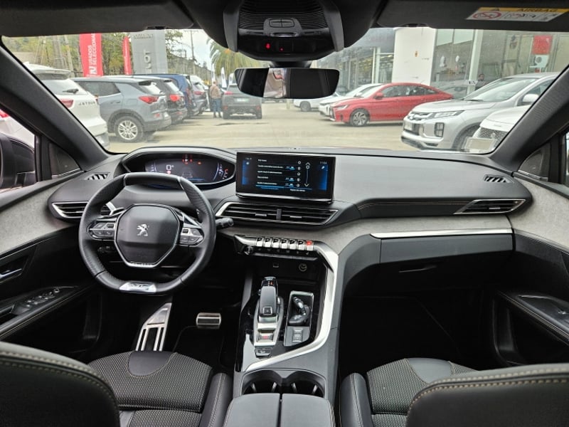 Peugeot 5008 Bluehdi 130 1.5 Aut 2023 - Imagen 10 de 20