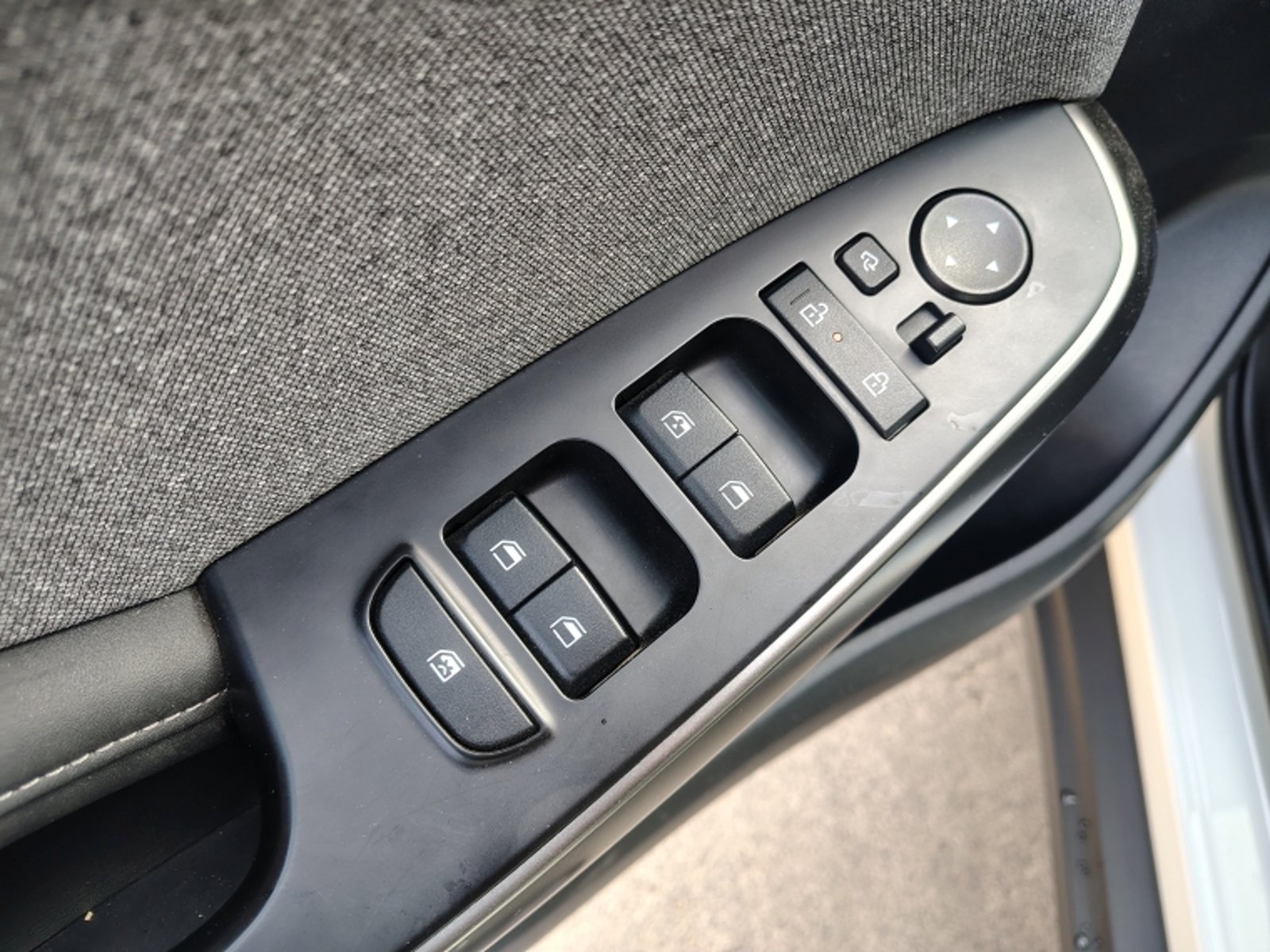 KIA K3 Cross Mpi 1.6 Aut 2025 - Imagen 14 de 20