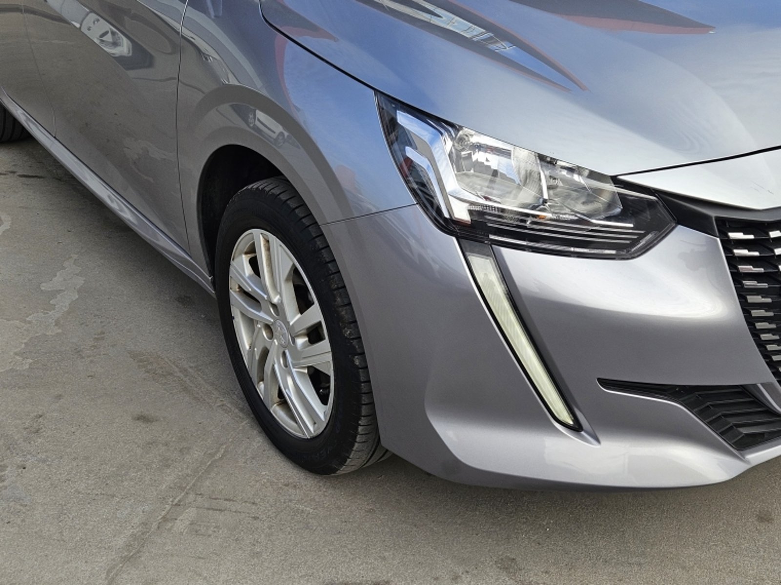 Peugeot 208 Nuevo 208 Style Puretech 75 Mt 1.2 Euro 6b 2024 - Imagen 7 de 20
