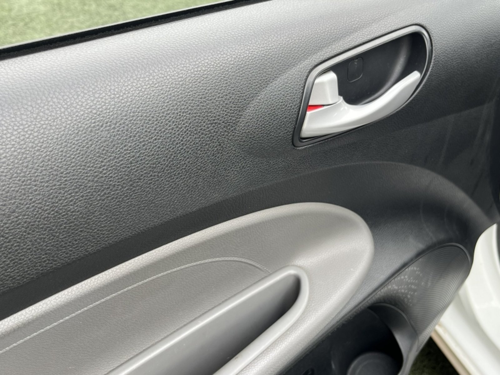 Kia Soluto Lx 1.4 2021 - Imagen 12 de 20