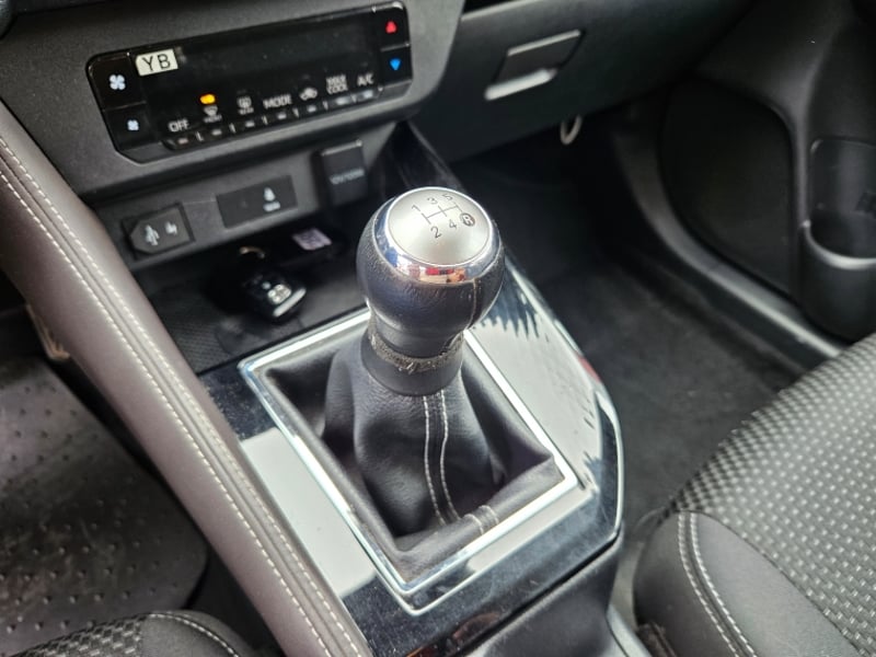 Toyota Yaris Sd 1.5 2023 - Imagen 12 de 20