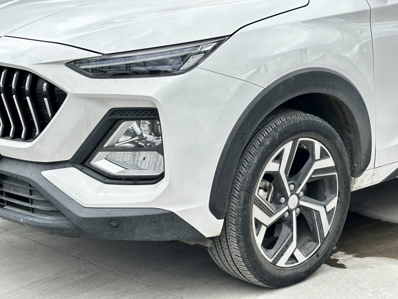 JAC Js8 Luxury 1.5 Aut 2023 - Foto 4 de 20