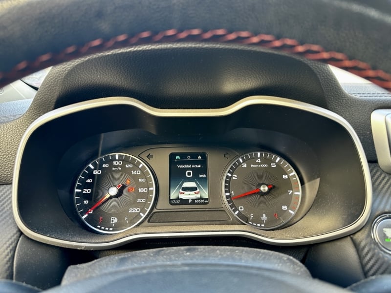 MG Zx Dlx 1.5 Aut 2022 - Imagen 11 de 20