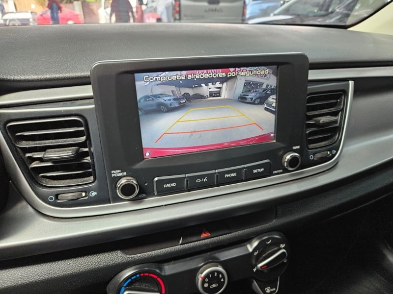 Kia Rio 4 Sedan 1.4 2020 - Imagen 19 de 20