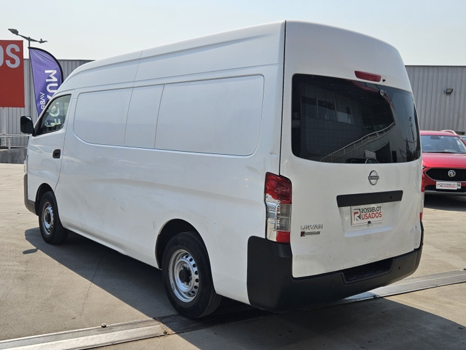 NISSAN Urvan 4x2 2.5 2023 - Imagen 6 de 20
